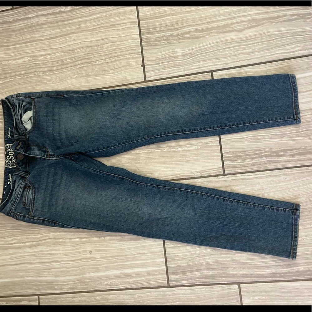 Size 7 Short Skinny Jeans